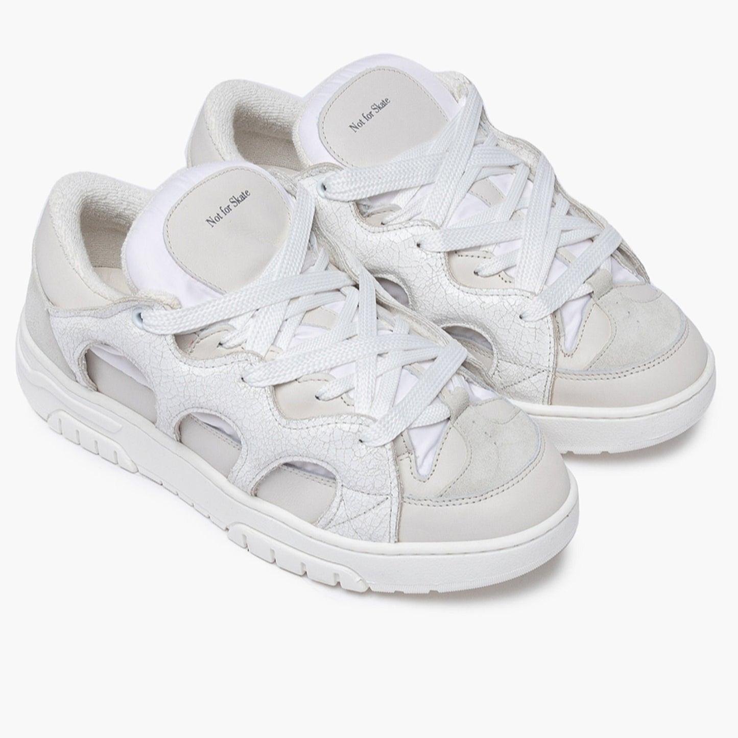 SANTHA TRIPLE WHITE