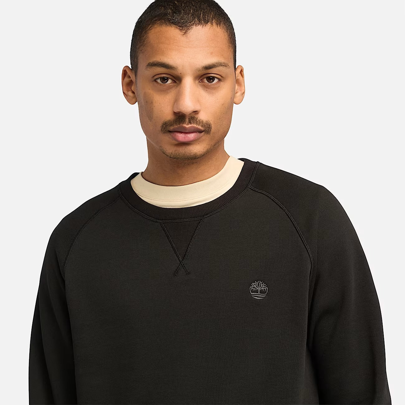 TIMBERLAND BLACK SWEATER